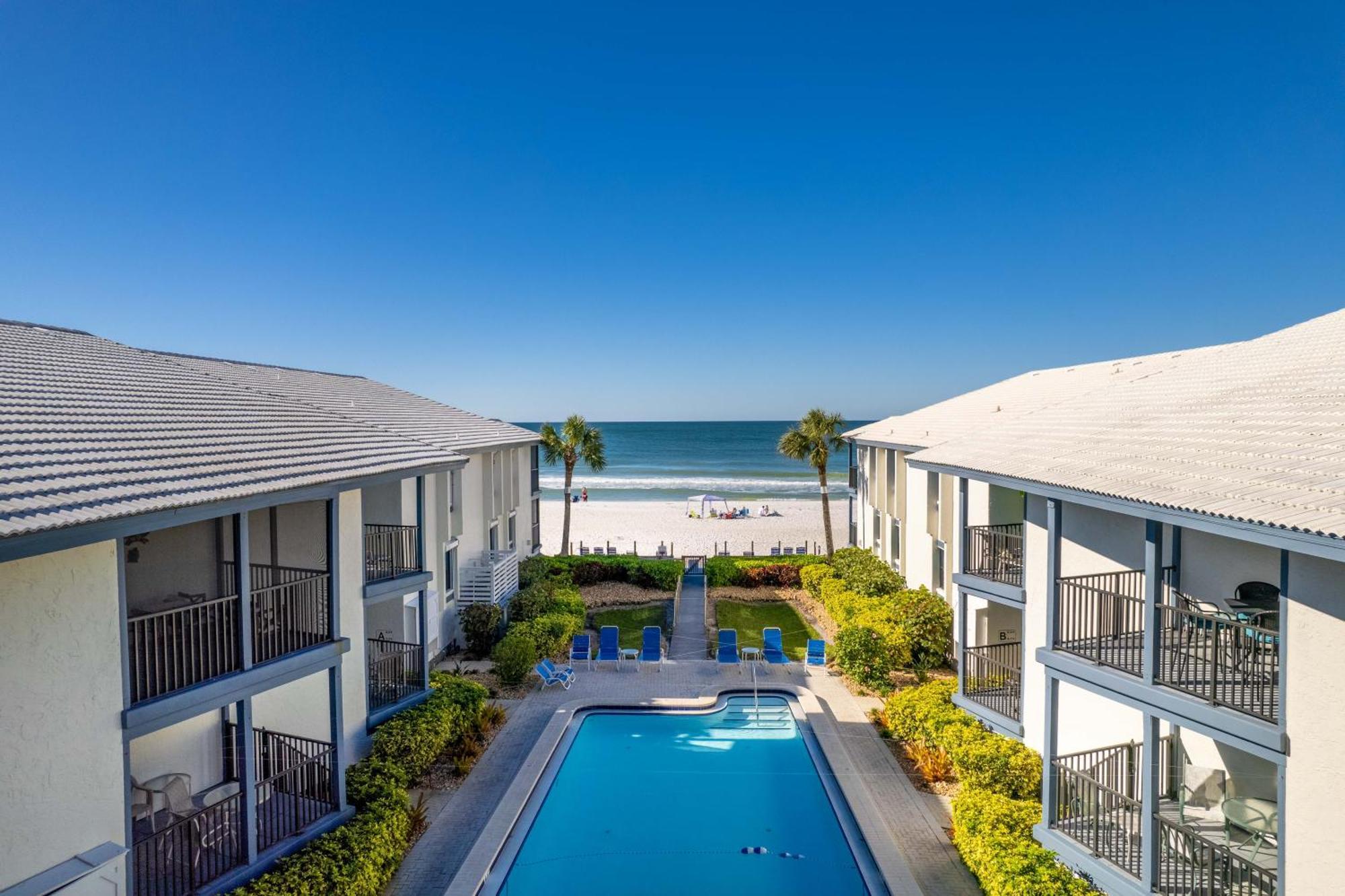Beach Front Condo Sea View Play At Gulf Place Holmes Beach Bagian luar foto