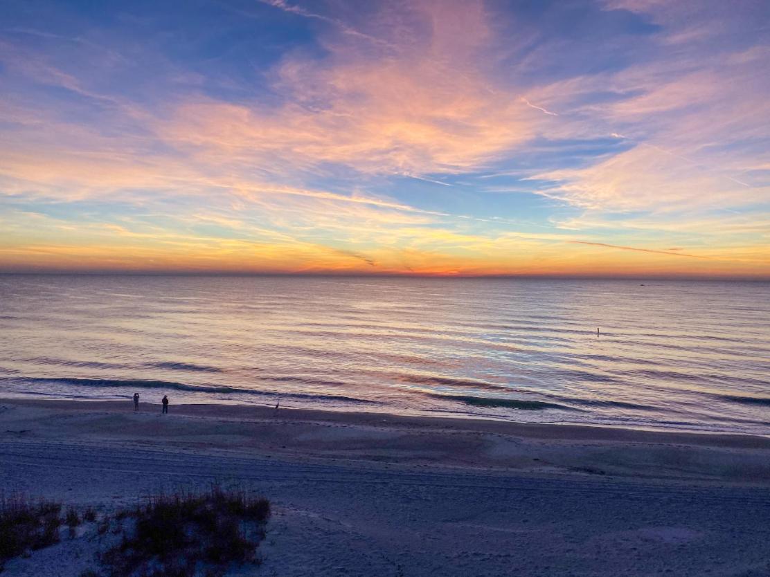 Beach Front Condo Sea View Play At Gulf Place Holmes Beach Bagian luar foto